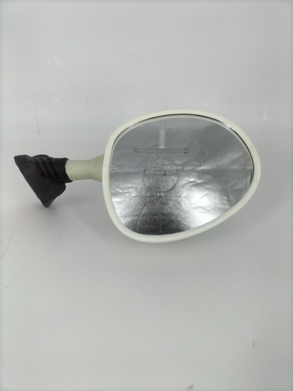 Retrovisor izquierdo blanco Suzuki GSX 600 F - Imagen 1