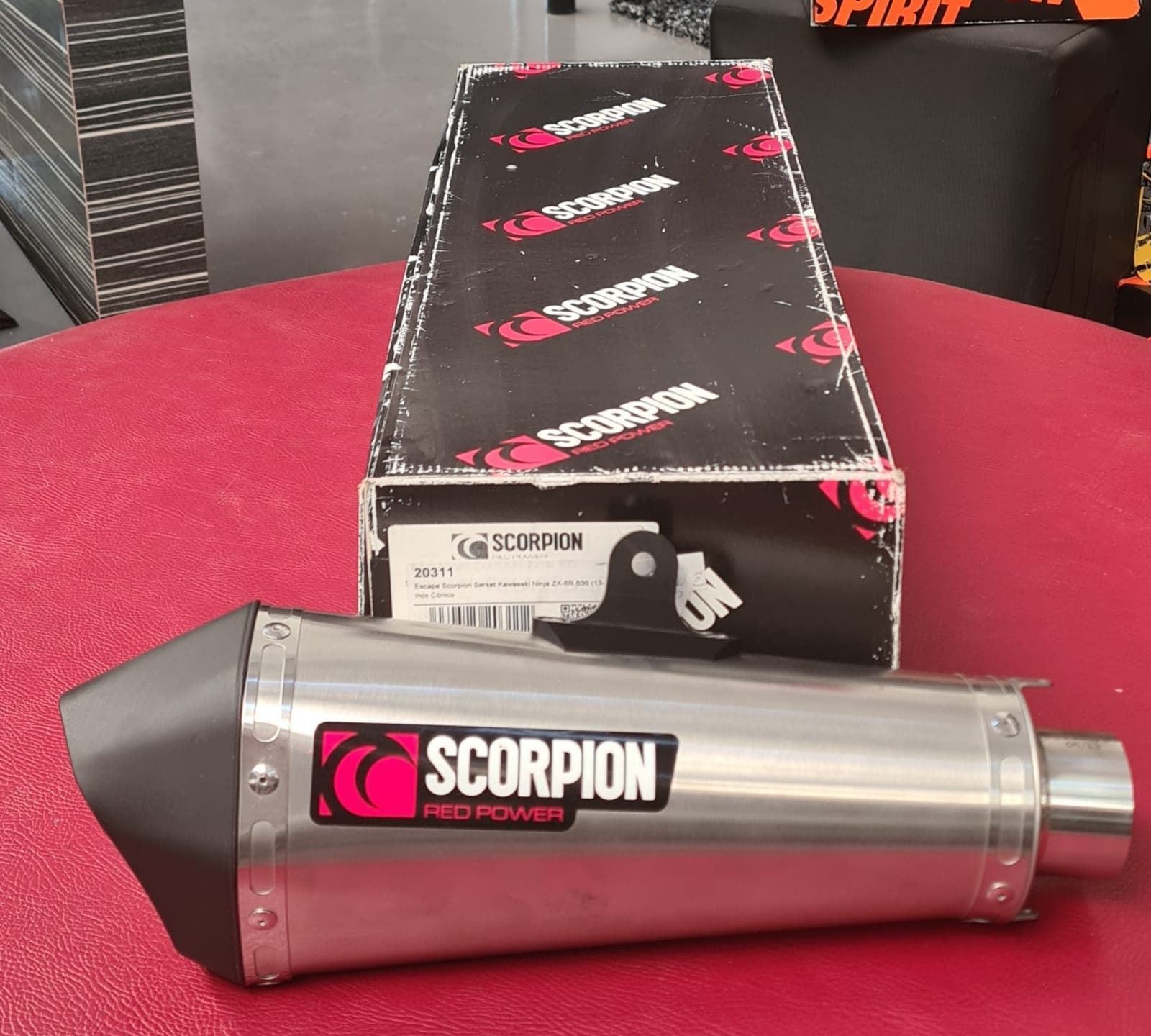 Silencioso Scorpion para Kawasaki ZX6R Ninja - Imagen 1