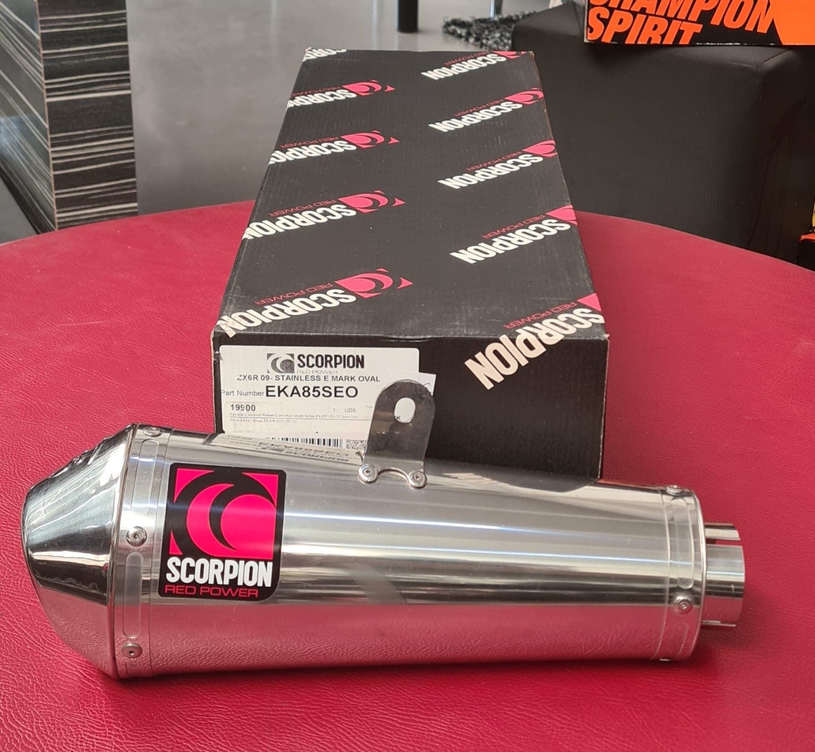 Silencioso Scorpion para Kawasaki ZX6R - Imagen 1