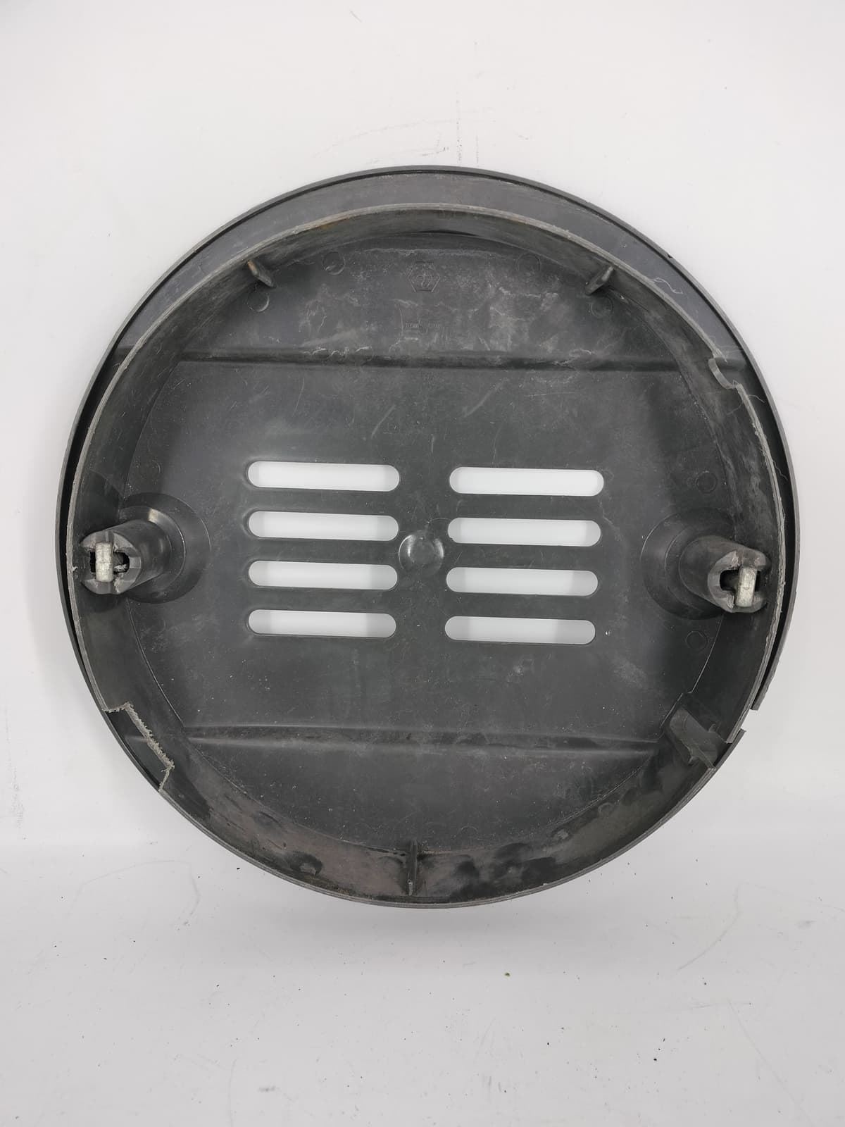 Soporte rueda de repuesto Vespa y embellecedor (OCASION) - Imagen 2