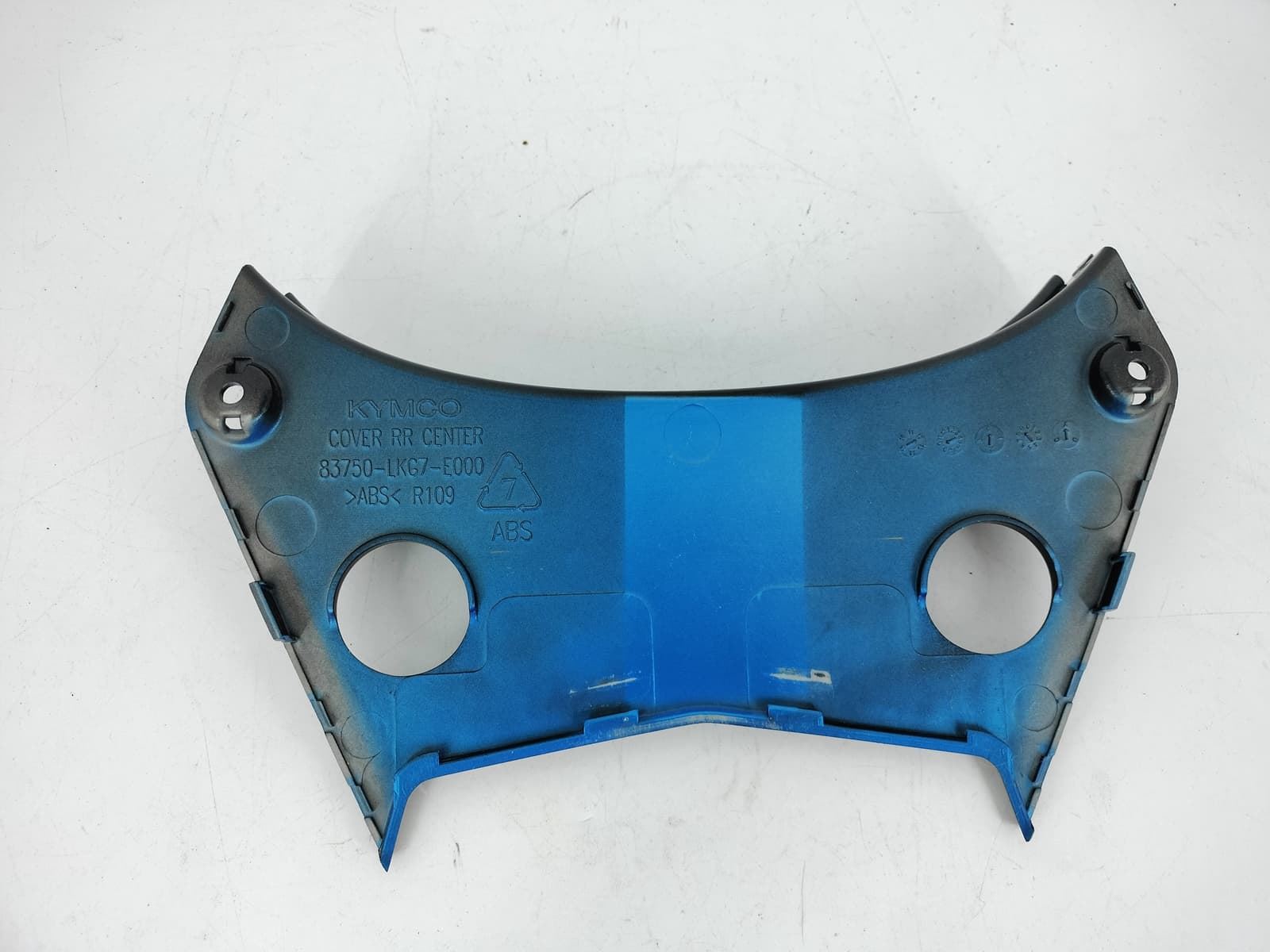 Tapa central trasera Kymco K-XCT 125/300 (OCASION) - Imagen 2