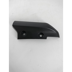 Tapa decorativa lateral derecha portaequipajes Voge 300 DS - Imagen 1