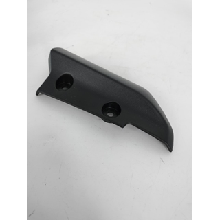 Tapa decorativa lateral derecha portaequipajes Voge 300 DS - Imagen 2