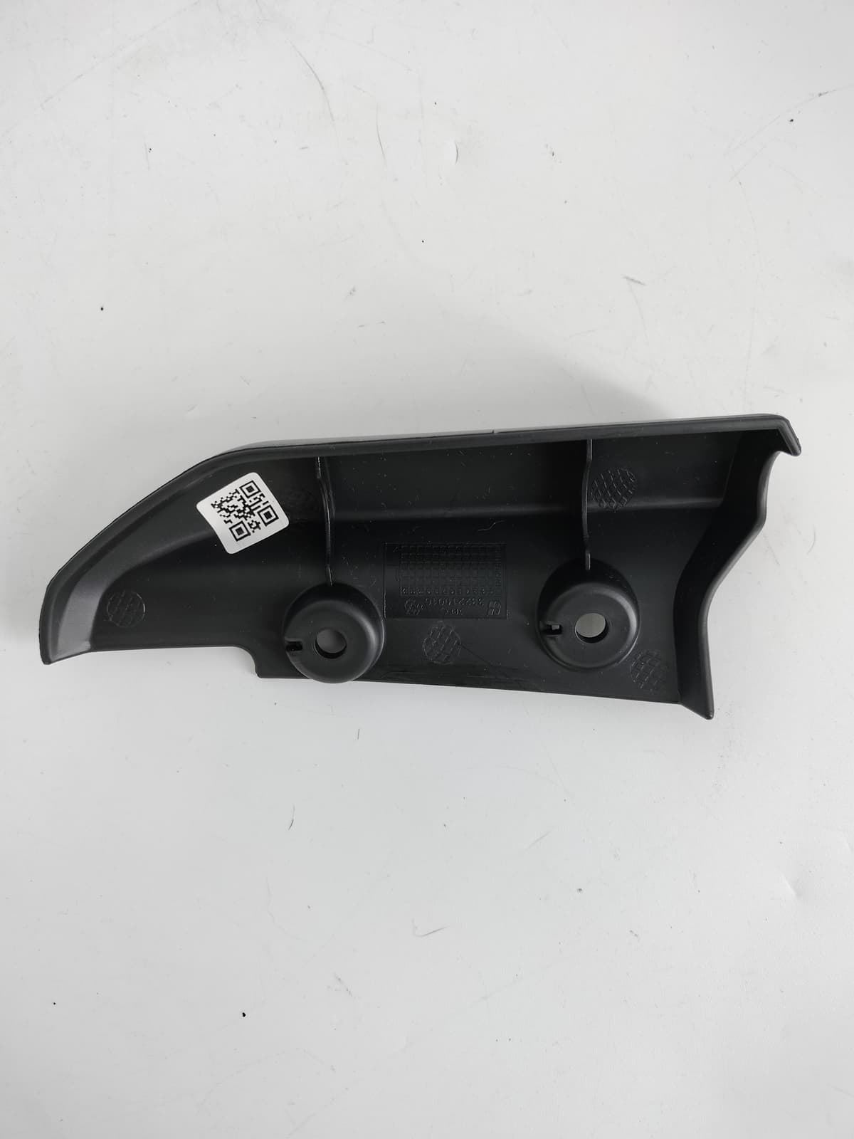 Tapa decorativa lateral derecha portaequipajes Voge 300 DS - Imagen 3