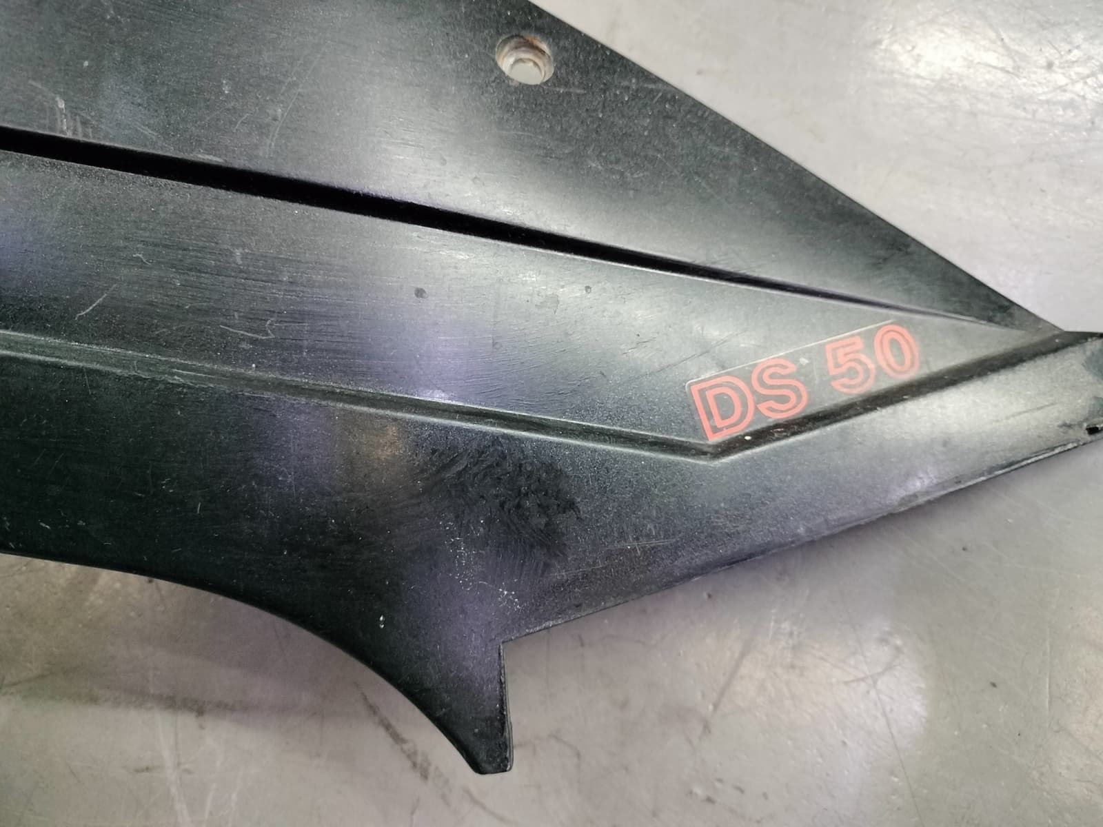 Tapa lateral derecha Derbi DS 50 (OCASION) - Imagen 2