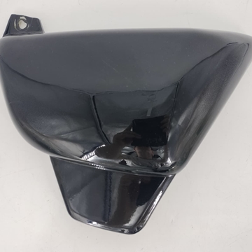 Tapa lateral derecha Qingqi 125 (OCASION) - Imagen 1