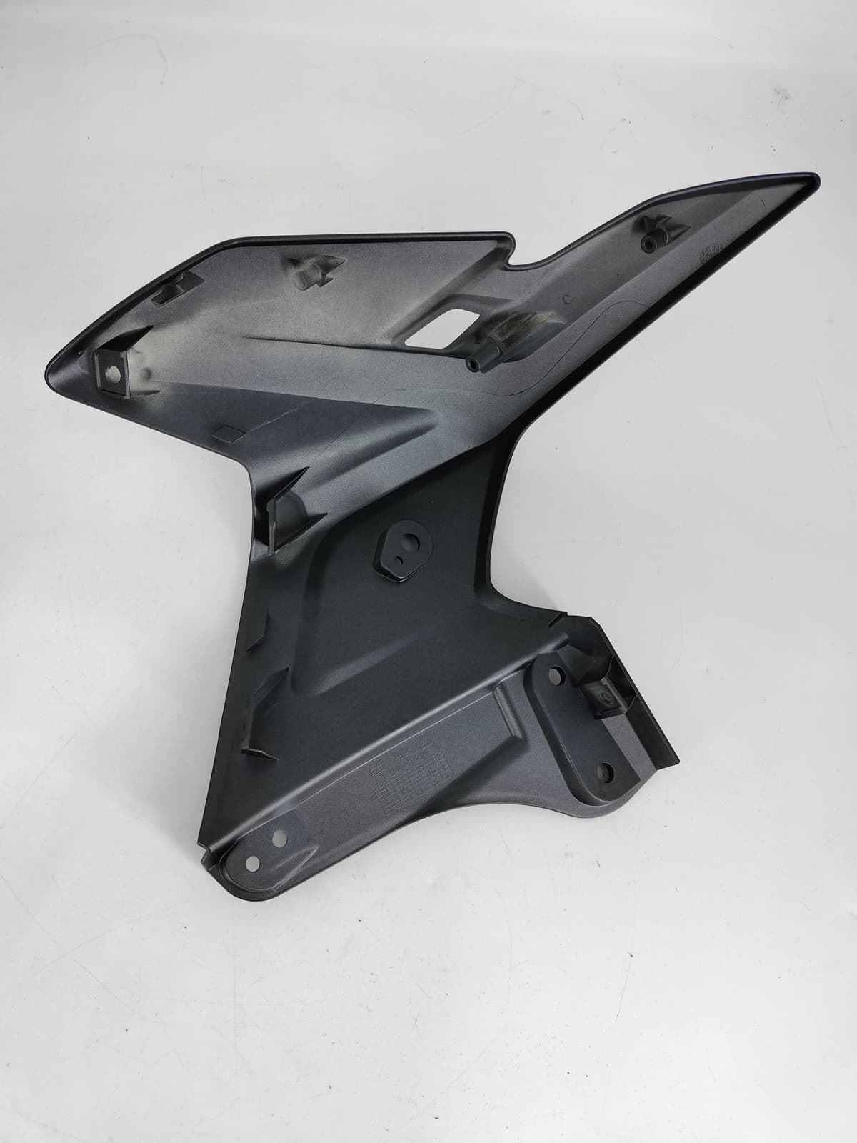 Tapa lateral frontal Voge 650 DSX - Imagen 3