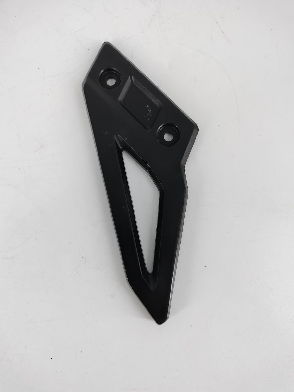 Tapa protector piñón trasero Gasgas - Imagen 1