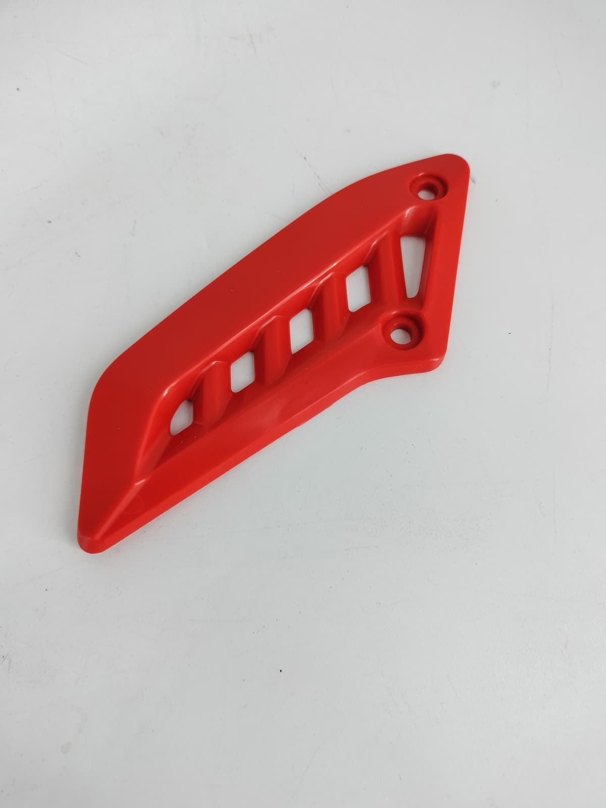 Tapa protector piñón trasero Jitsie para Gasgas TXT Pro - Imagen 2