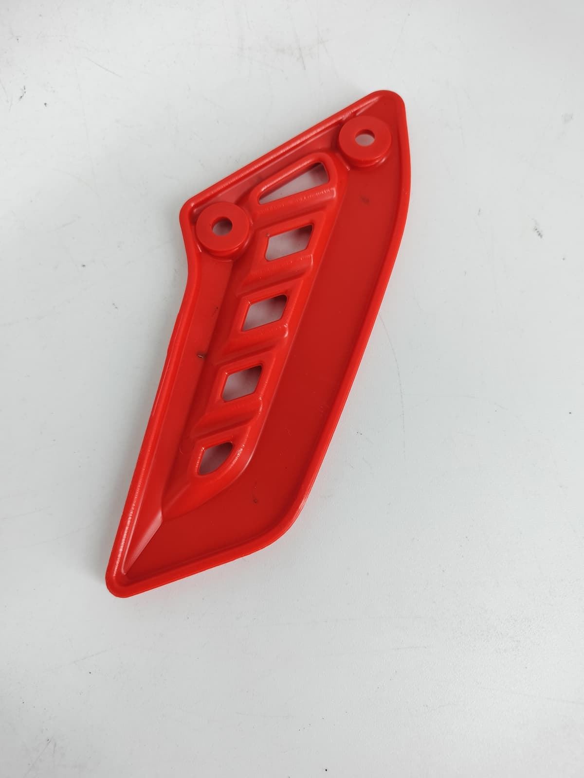 Tapa protector piñón trasero Jitsie para Gasgas TXT Pro - Imagen 3