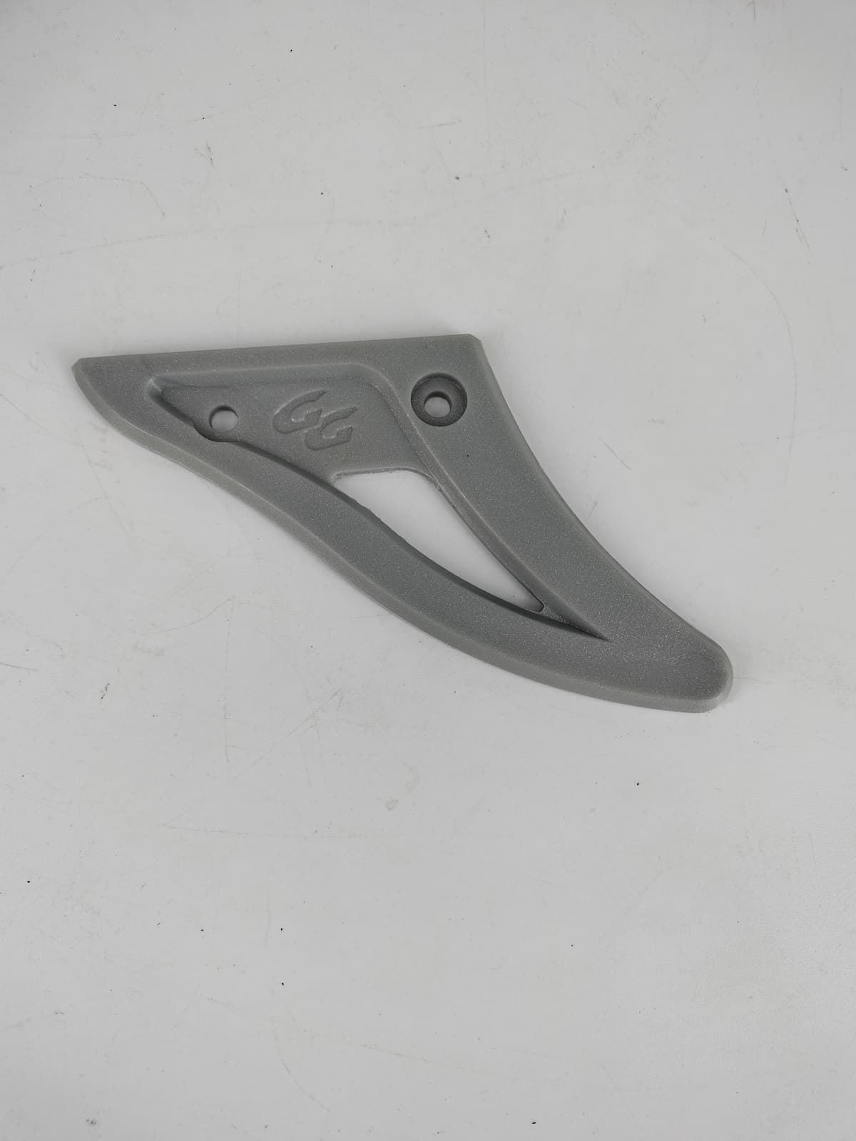 Tapa protector piñón trasero original Gasgas Pro color gris - Imagen 1