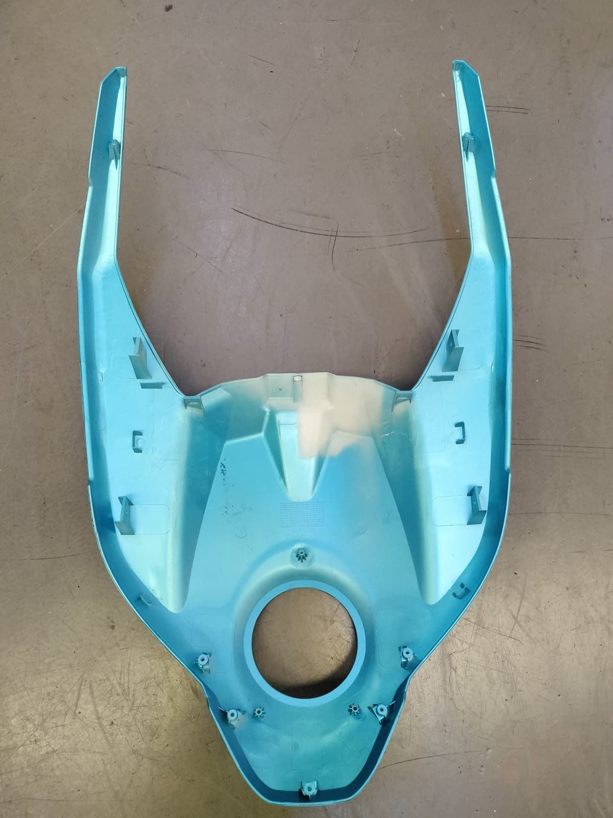 Tapa superior depósito Voge 125 R (OCASION) - Imagen 2