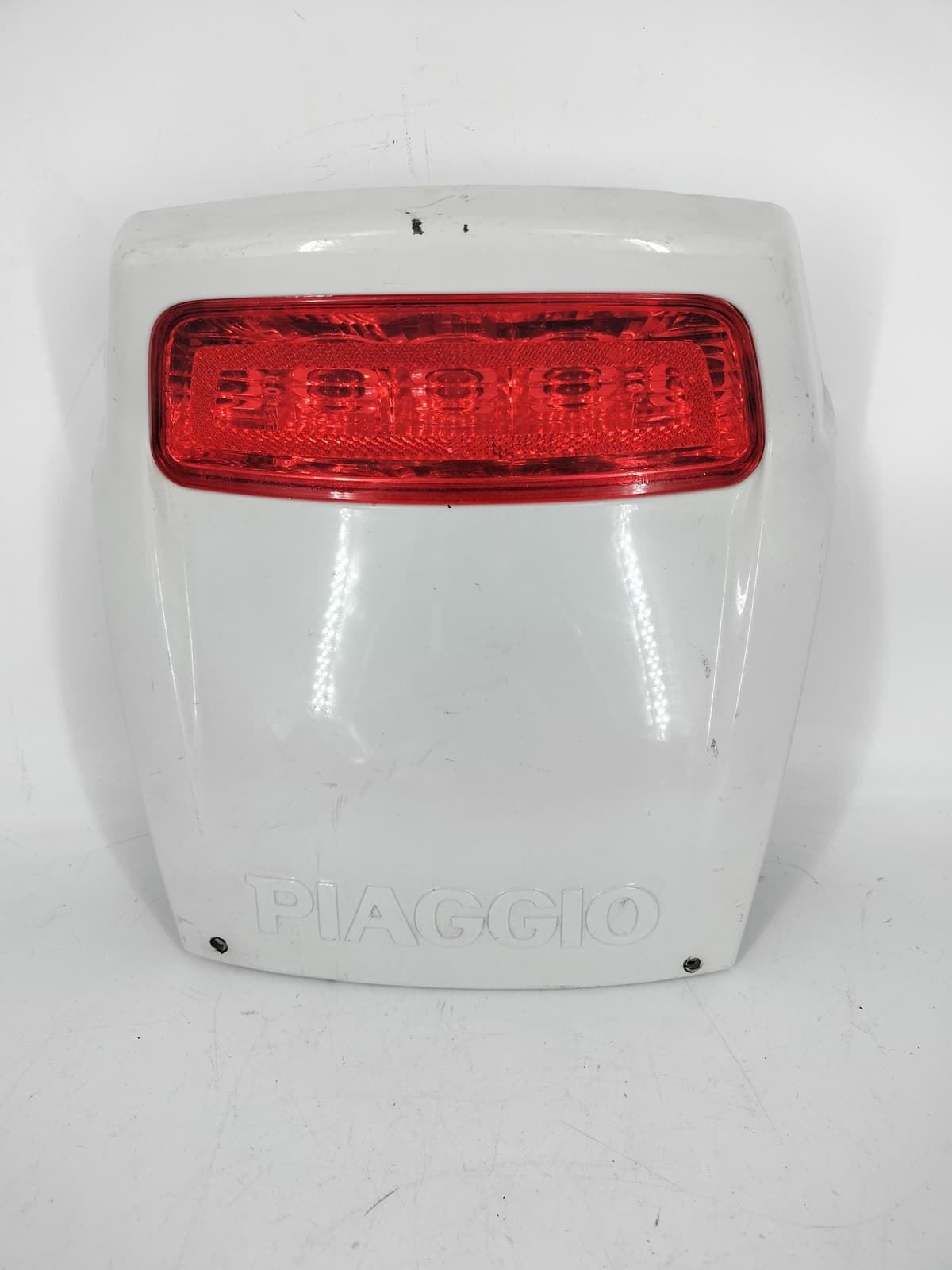 Tapa trasera central Piaggio X9 125 con piloto trasero (Ocasión) - Imagen 1