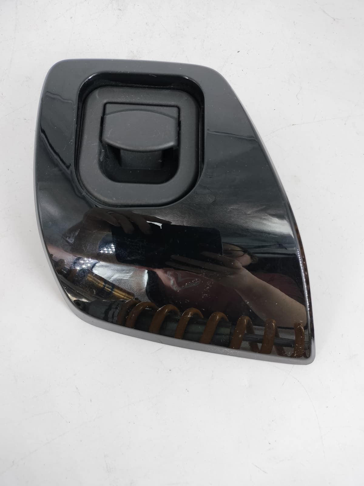 Tapa visor bastidor Kymco K-xct 125 / 300 (Ocasión) - Imagen 1