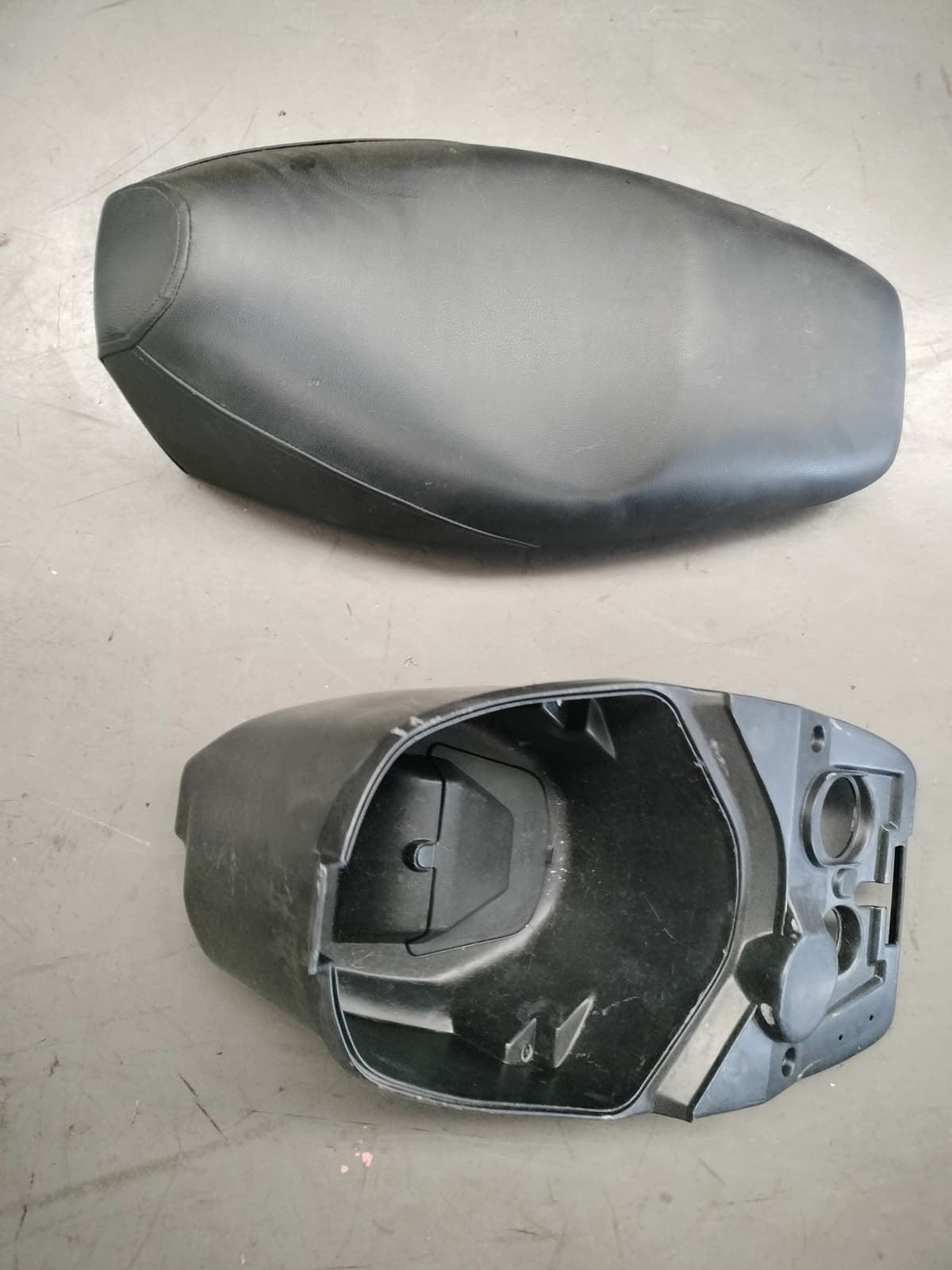 Tapas Beta ARK 50, asiento y caja de asiento (Ocasión) - Imagen 3