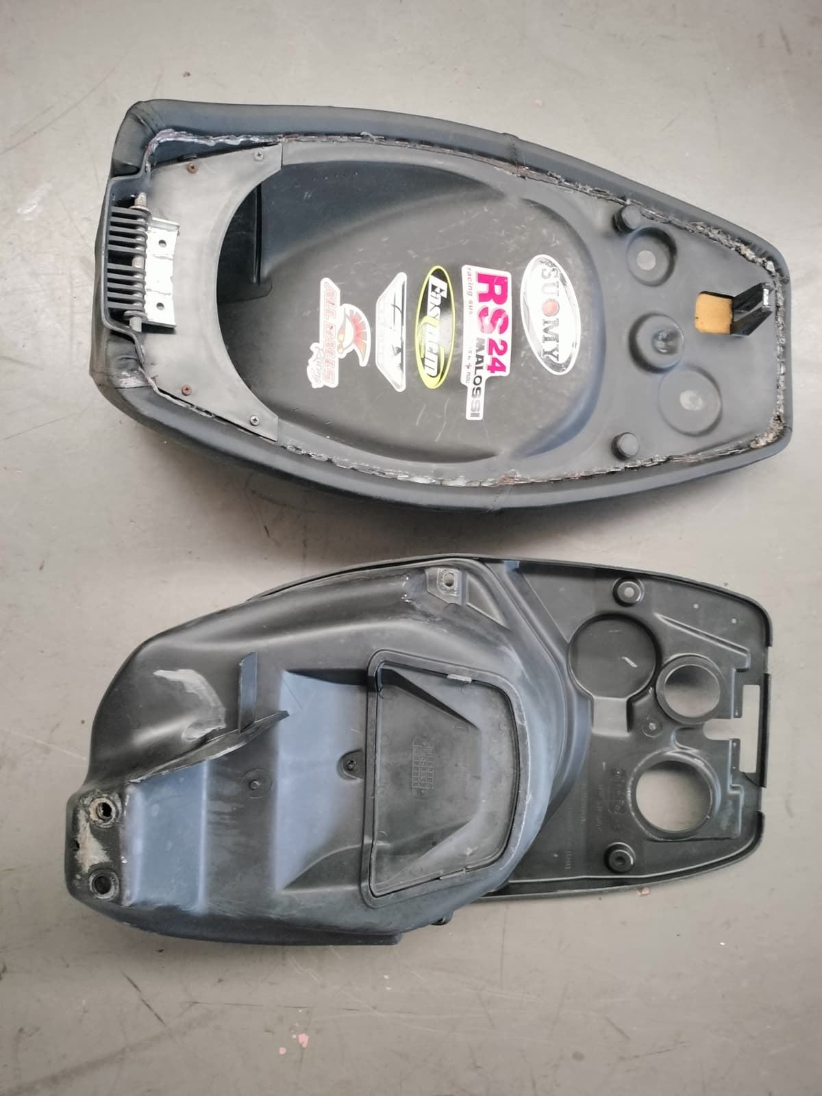 Tapas Beta ARK 50, asiento y caja de asiento (Ocasión) - Imagen 4