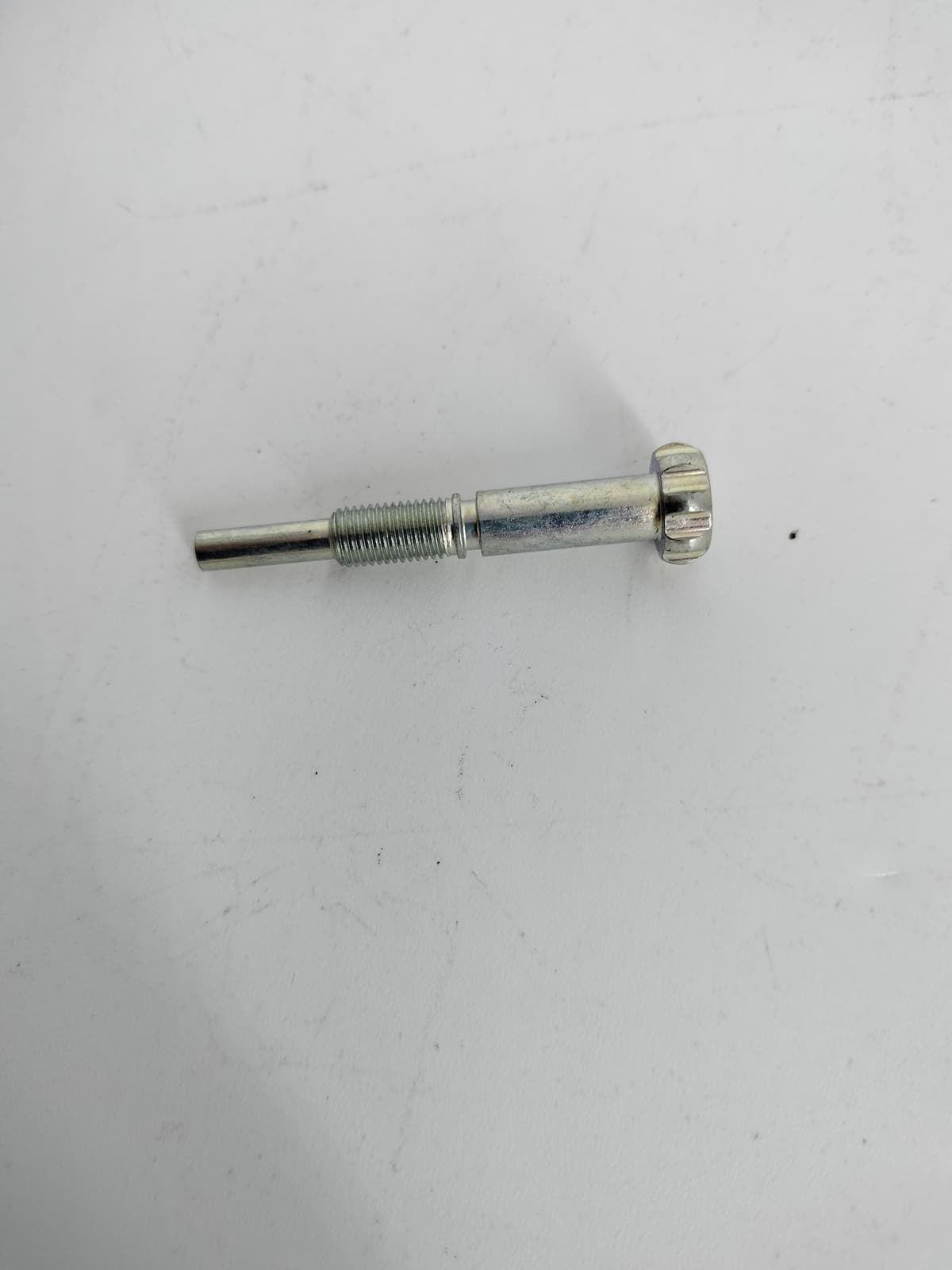 Tornillo regulador ajuste de inyección SWM RS 300 y 500 R - Imagen 2