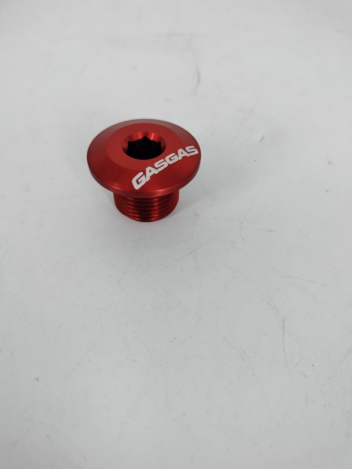 Tuerca eje rueda delantera Jitsie rojo para Gasgas trial - Imagen 1