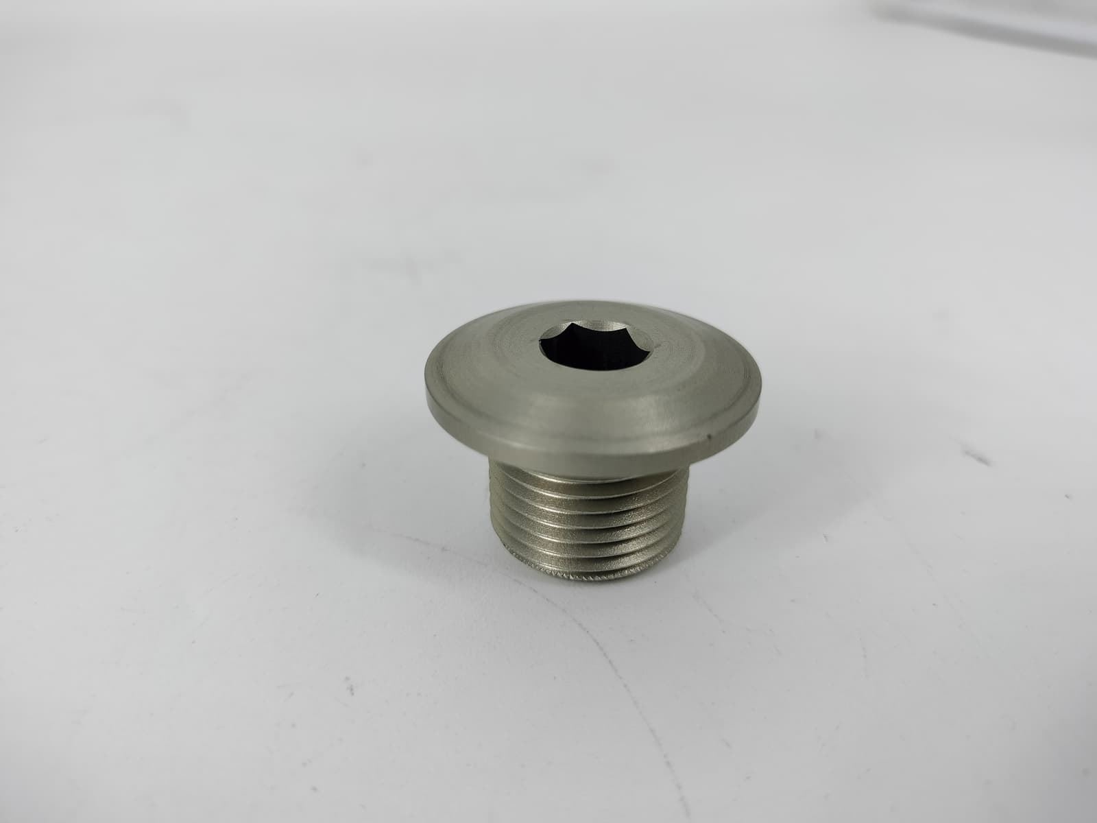 Tuerca eje rueda delantera original Gasgas trial - Imagen 1