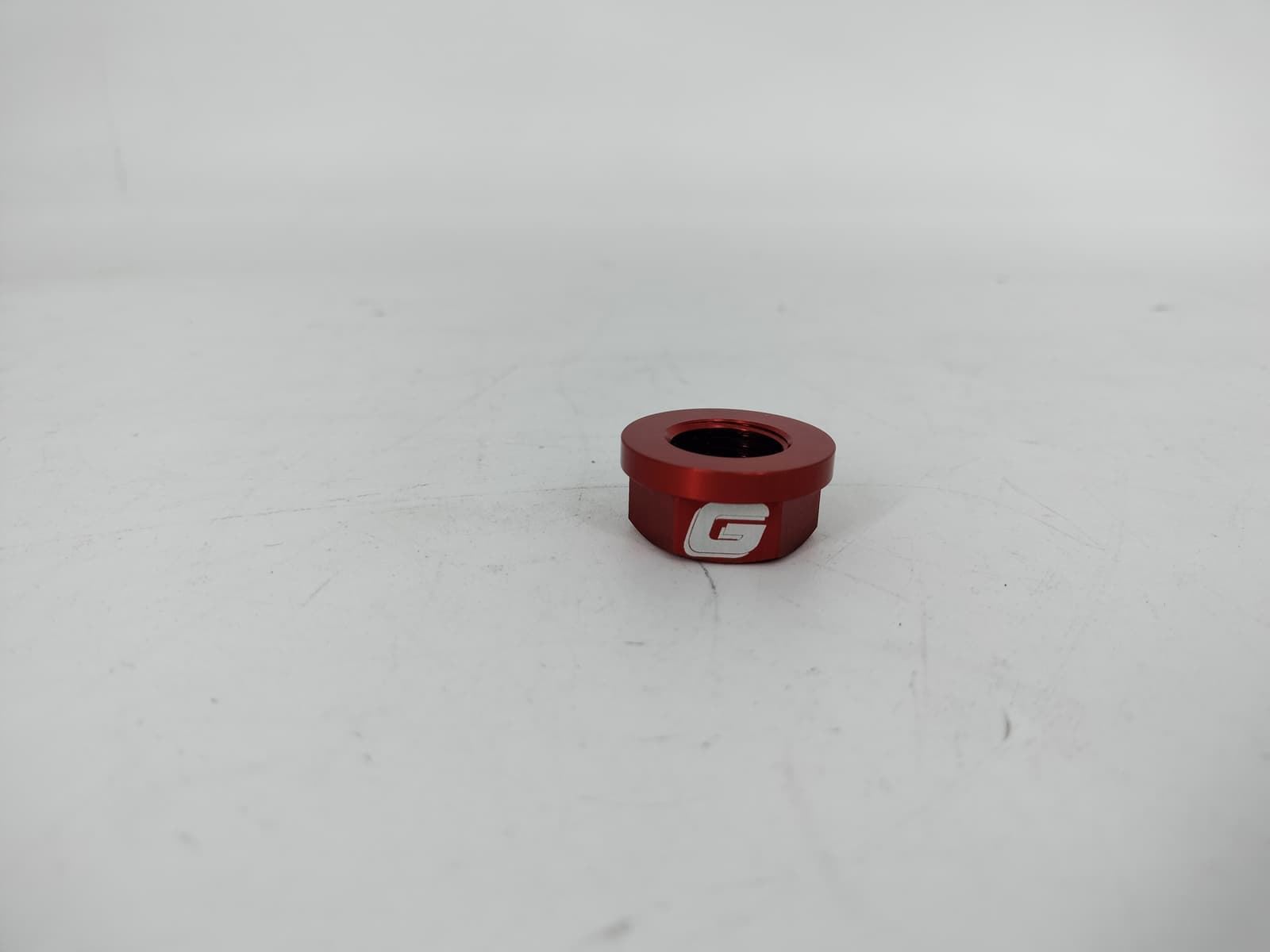 Tuerca eje trasero Jitsie para Gasgas trial - Imagen 1